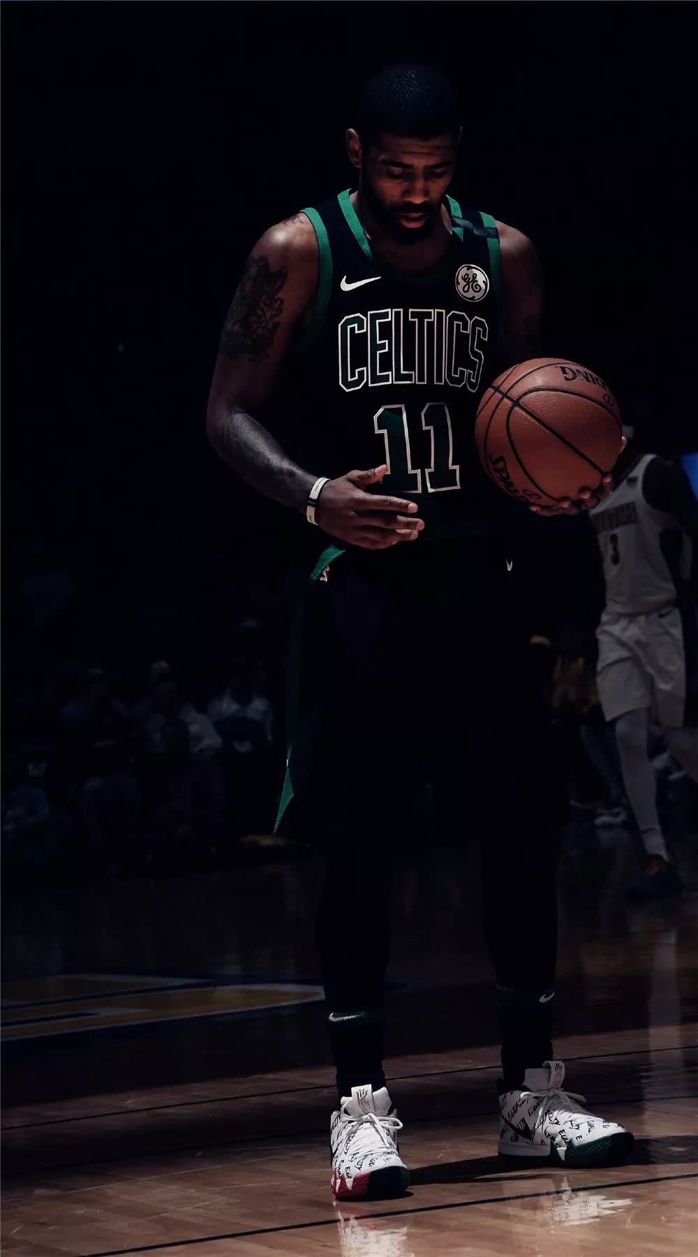 还在防守端 还在防守端