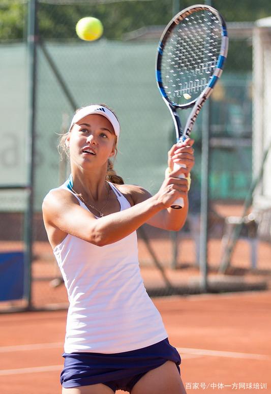 出色的脚下 出色的脚下