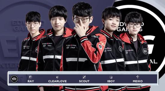 这位年轻人 这位年轻人